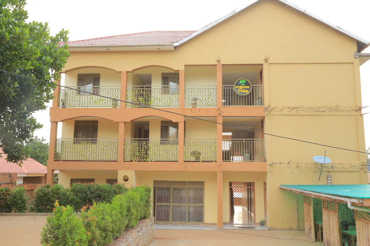 Jobern Hotel landscape