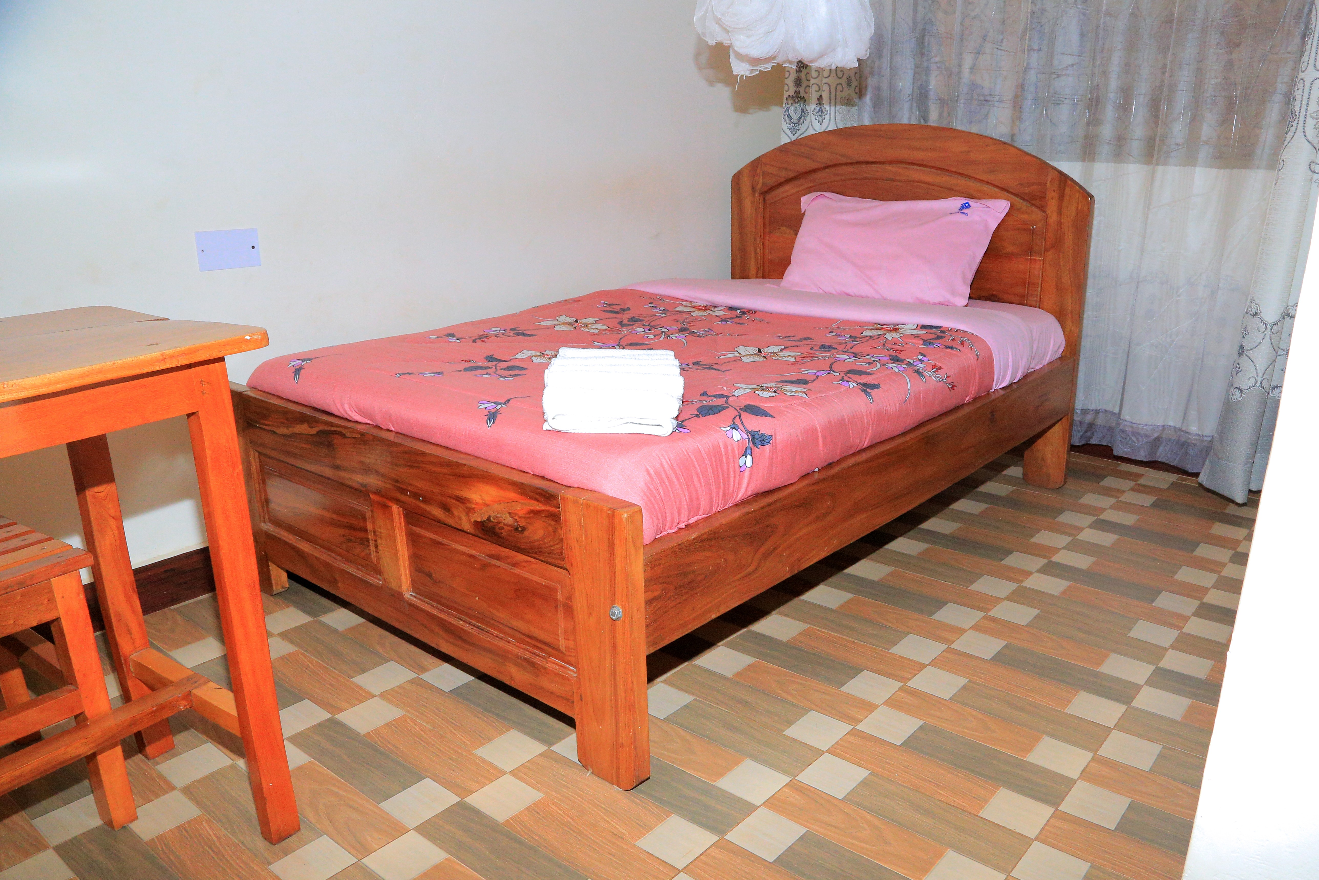 Single Suite interior